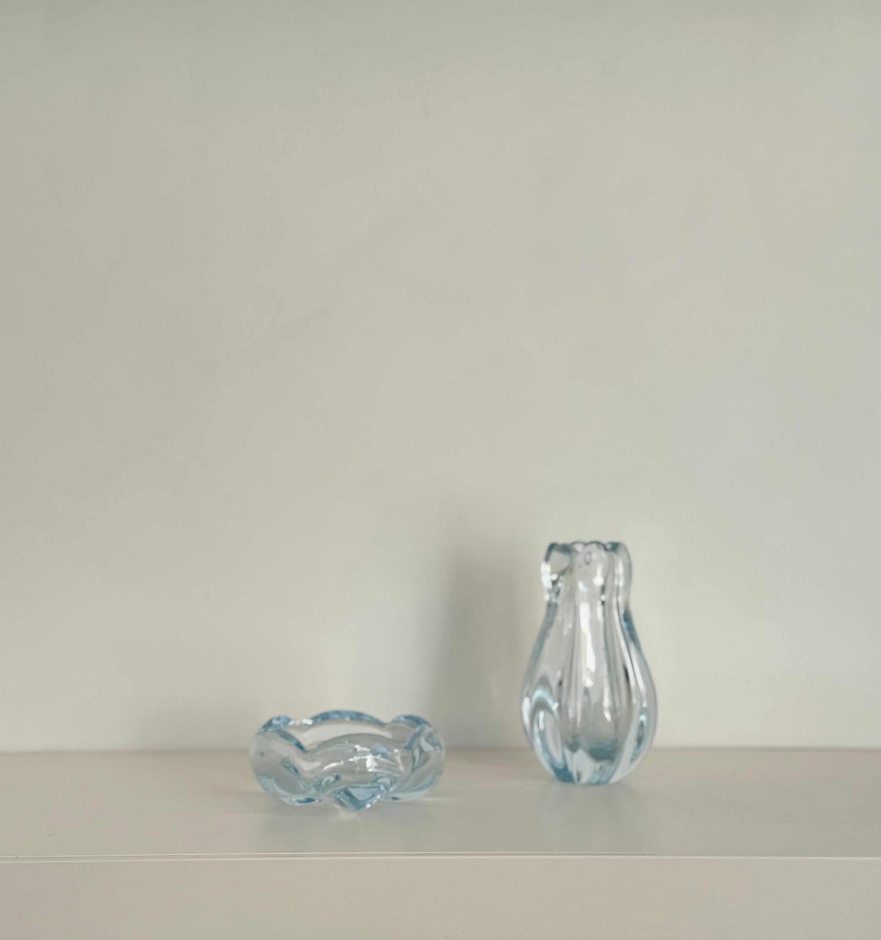 light blue glass vase by vicke lindstrand