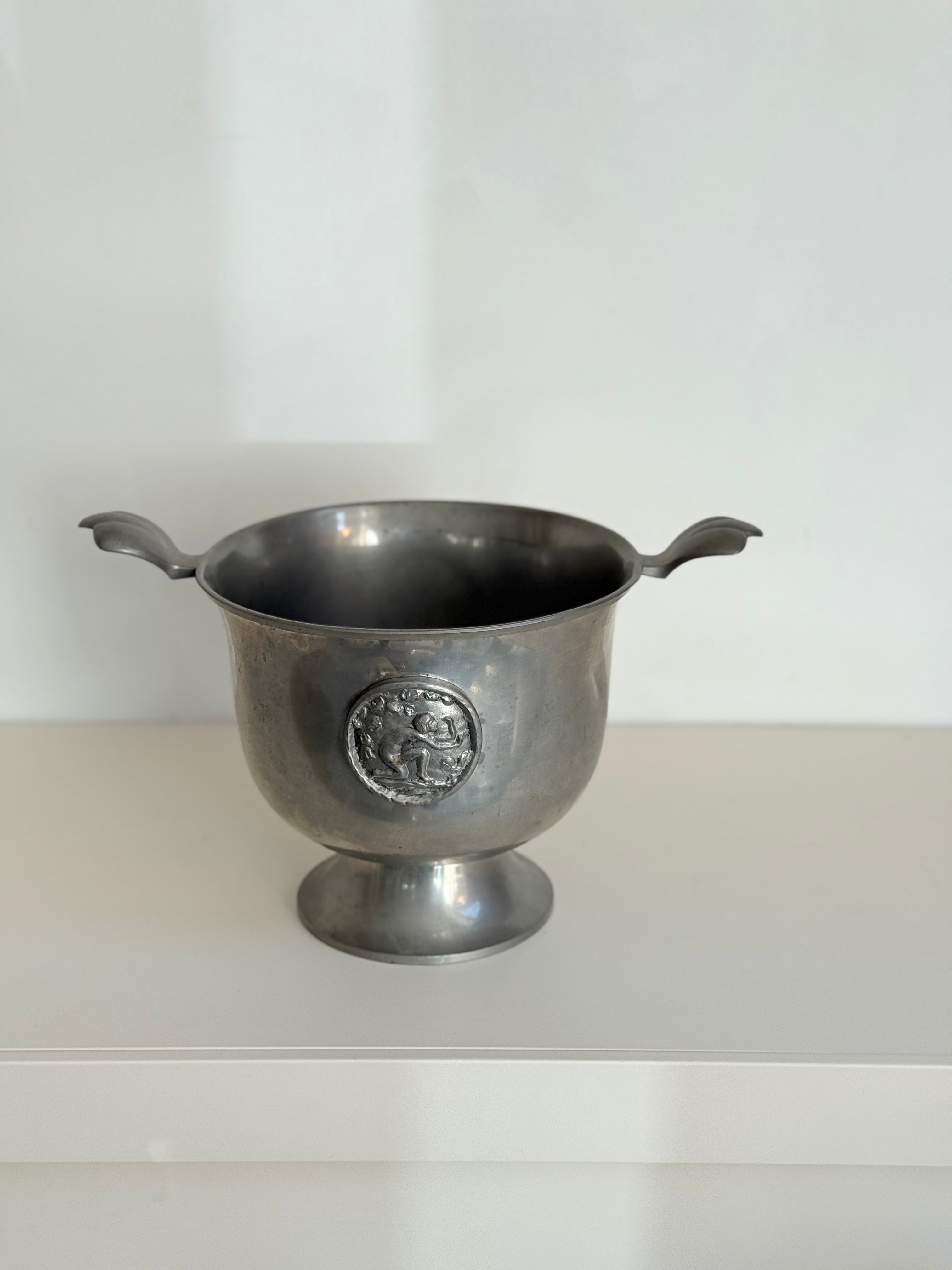 vase / bowl with handles in tin, marked gab (guldsmedsaktiebolaget)