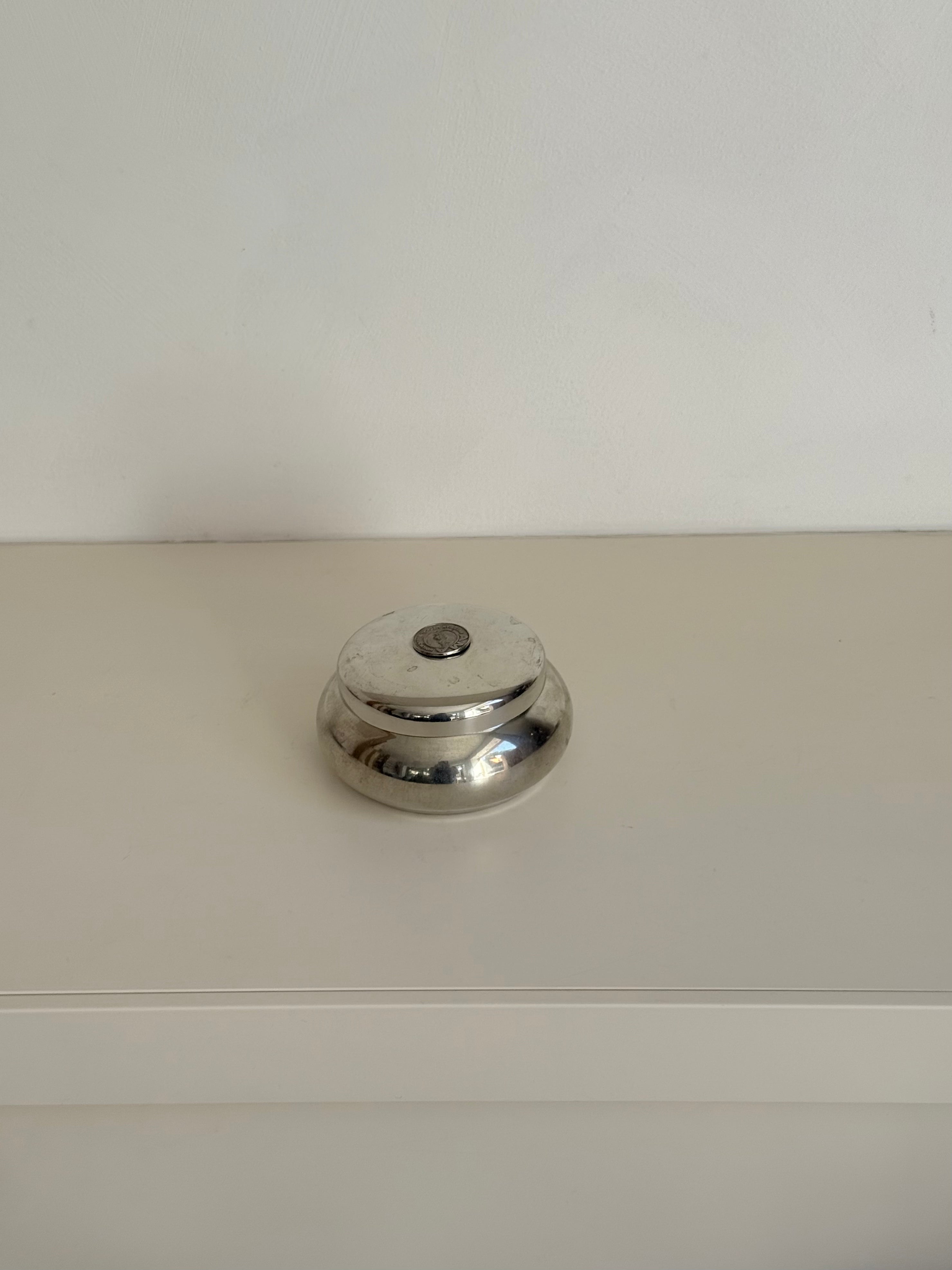 box ama, american medical association in pewter