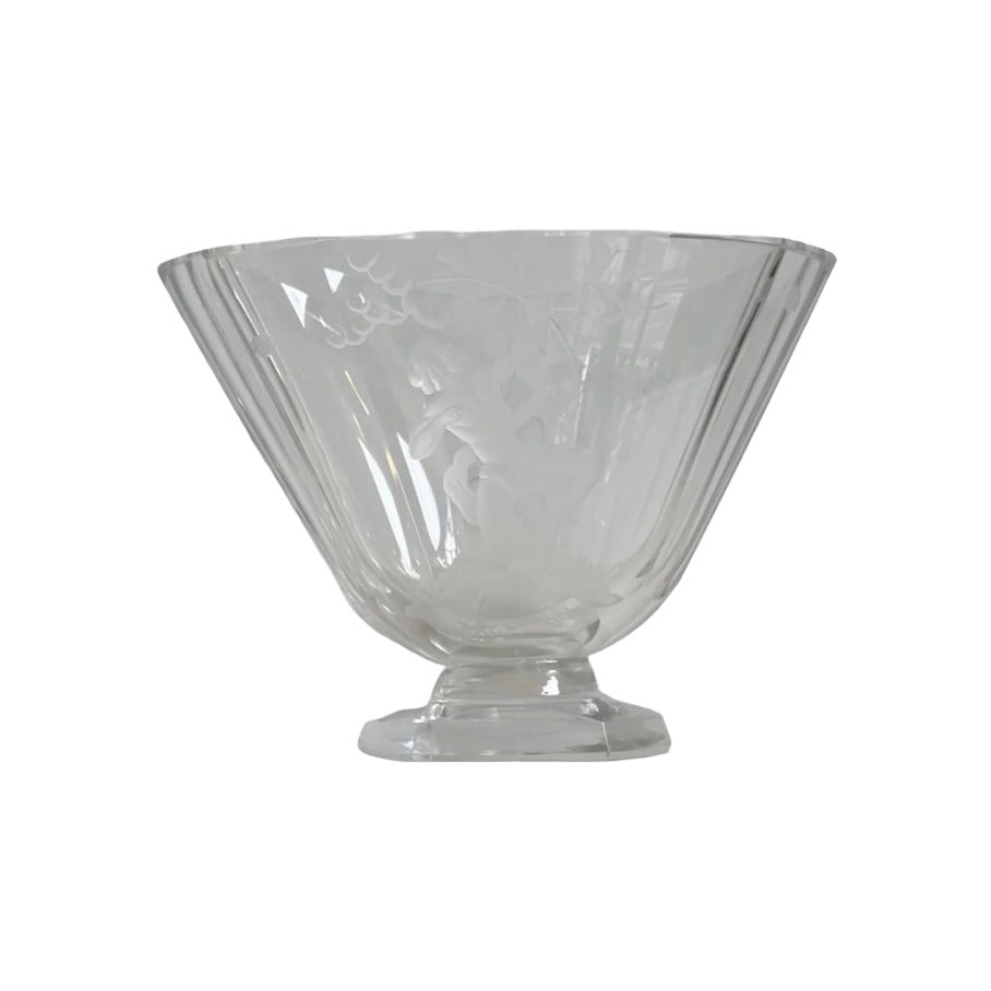 Swedish early 20th century footed glass vase with etched floral motif and faceted sides