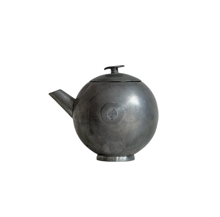 pewter teapot with lid in tin, marked svenskt tenn, 1933
