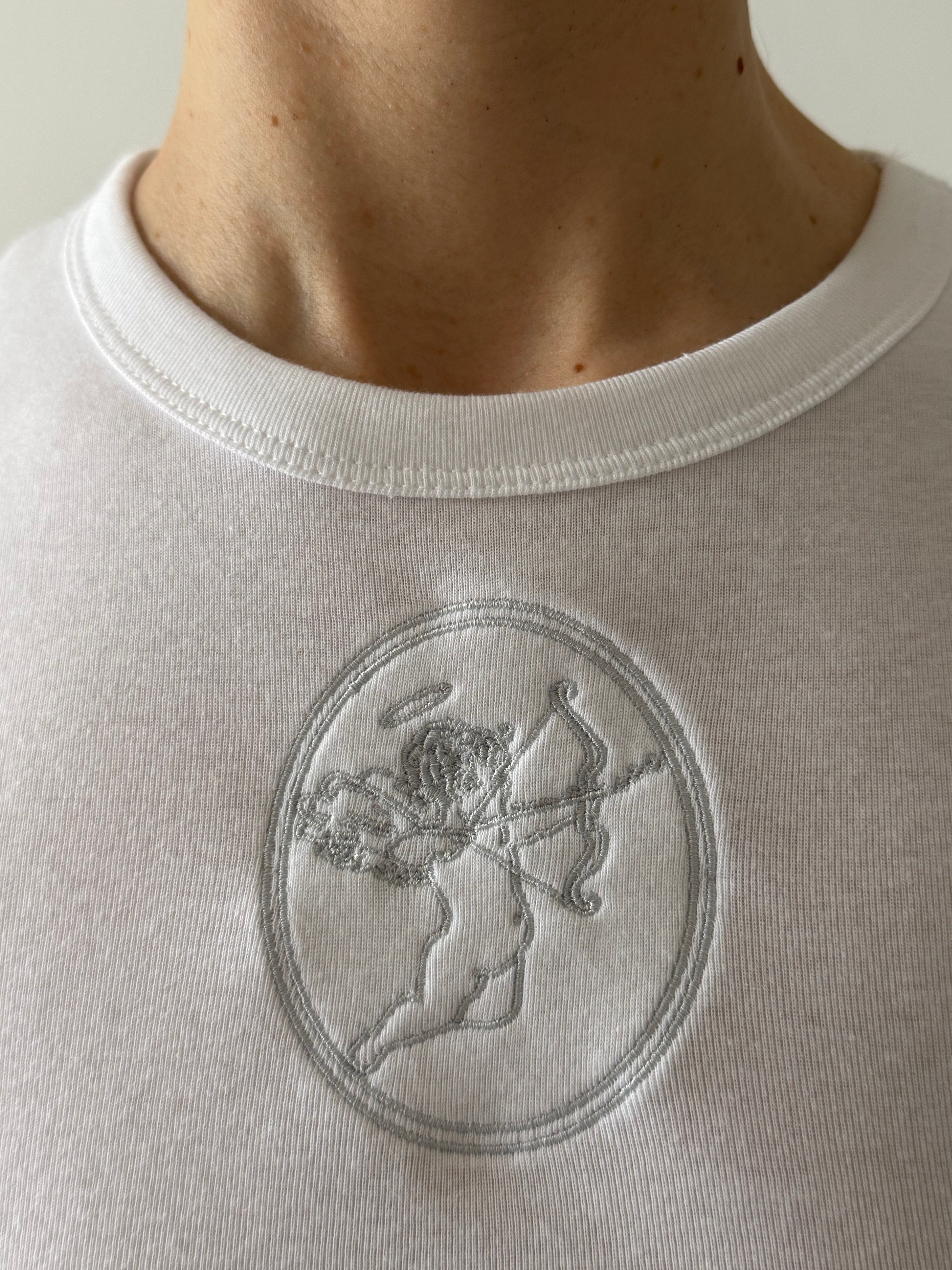 dreaming angel baby tee